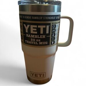 YETI Rambler 20 oz Travel Mug - white